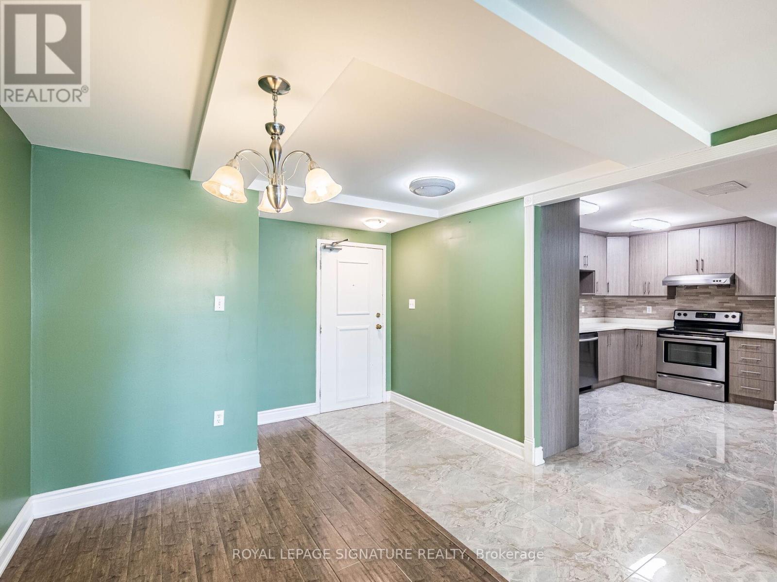 113 - 370 Dixon Road, Toronto, Ontario  M9R 1T2 - Photo 10 - W12496344