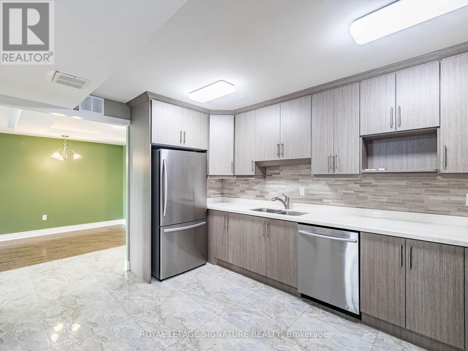 113 - 370 Dixon Road, Toronto, Ontario  M9R 1T2 - Photo 13 - W12496344