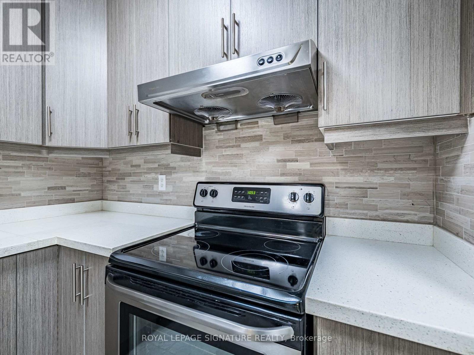 113 - 370 Dixon Road, Toronto, Ontario  M9R 1T2 - Photo 18 - W12496344