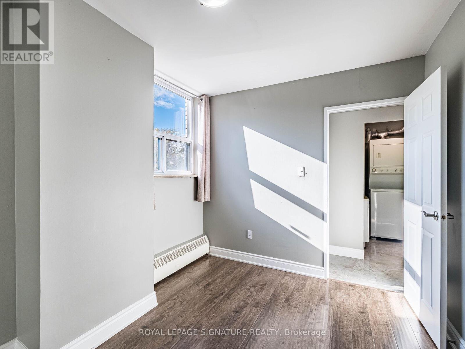 113 - 370 Dixon Road, Toronto, Ontario  M9R 1T2 - Photo 29 - W12496344