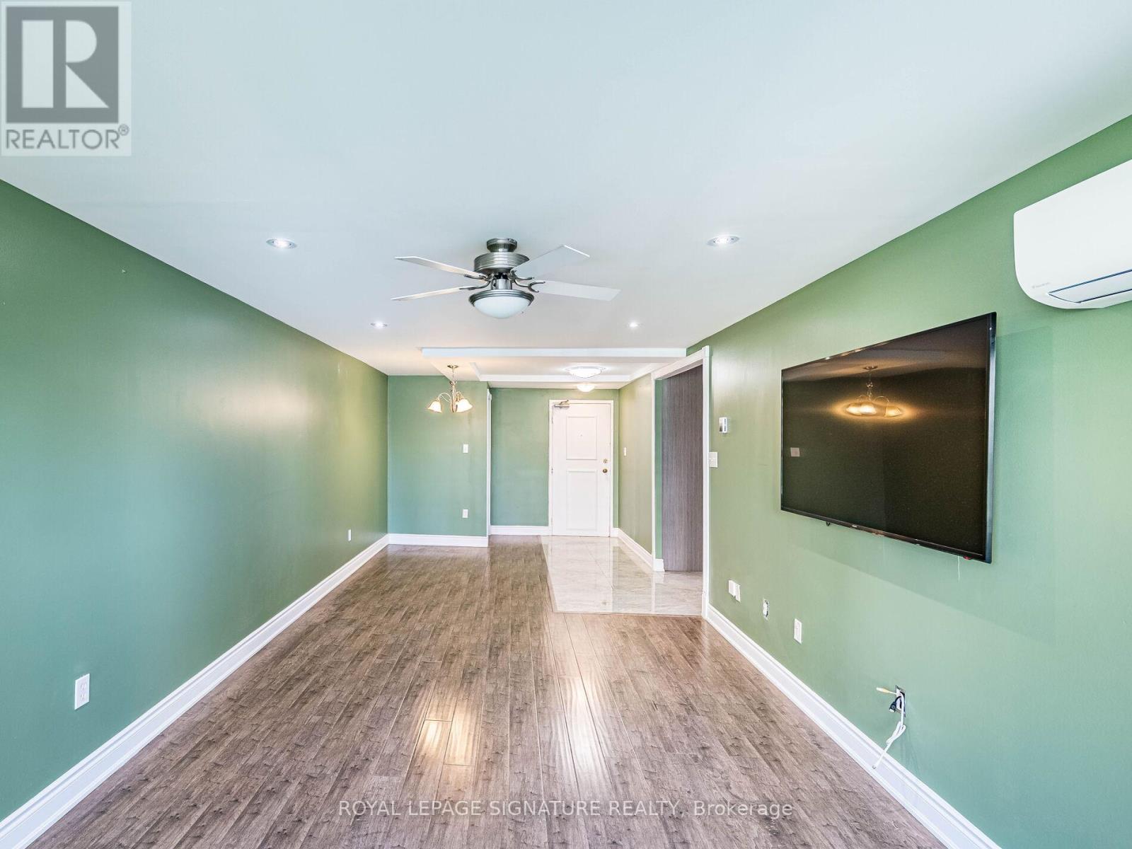 113 - 370 Dixon Road, Toronto, Ontario  M9R 1T2 - Photo 8 - W12496344