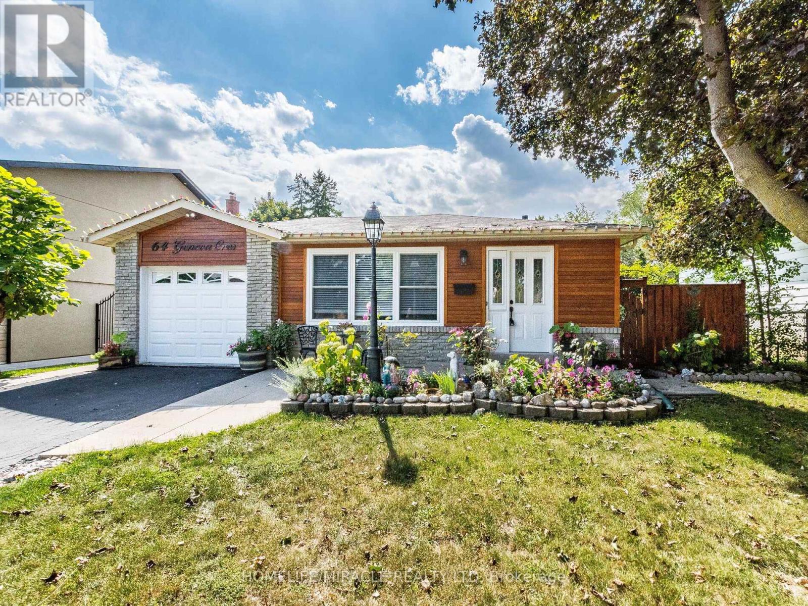 64 GENEVA CRESCENT, Brampton, Ontario