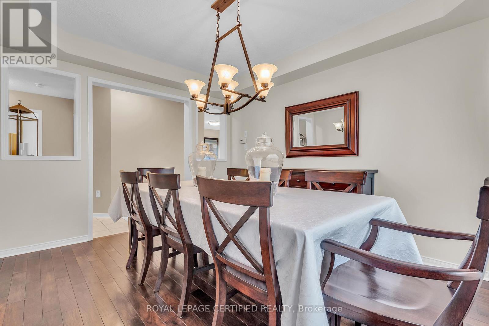 363 Edenbrook Hill Drive, Brampton (Fletcher's Meadow), Ontario  L7A 2N4 - Photo 8 - W12496386