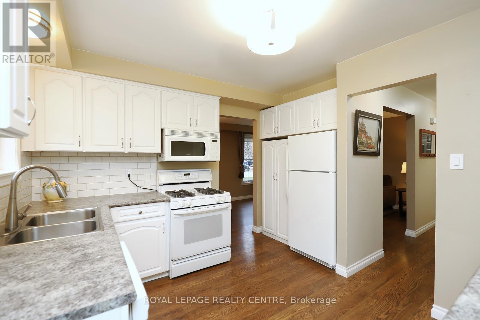 102 Church Street, Orangeville, Ontario  L9W 1P2 - Photo 16 - W12496392