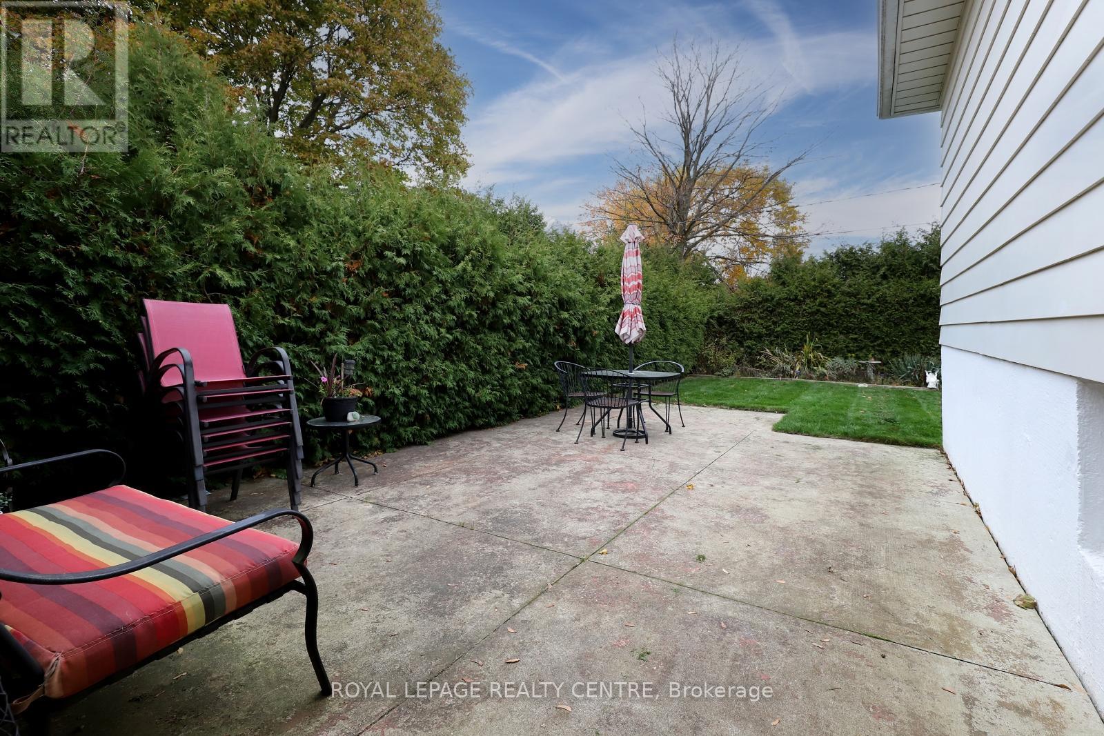 102 Church Street, Orangeville, Ontario  L9W 1P2 - Photo 31 - W12496392