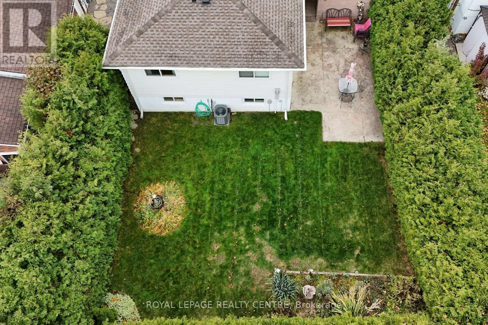 102 Church Street, Orangeville, Ontario  L9W 1P2 - Photo 33 - W12496392