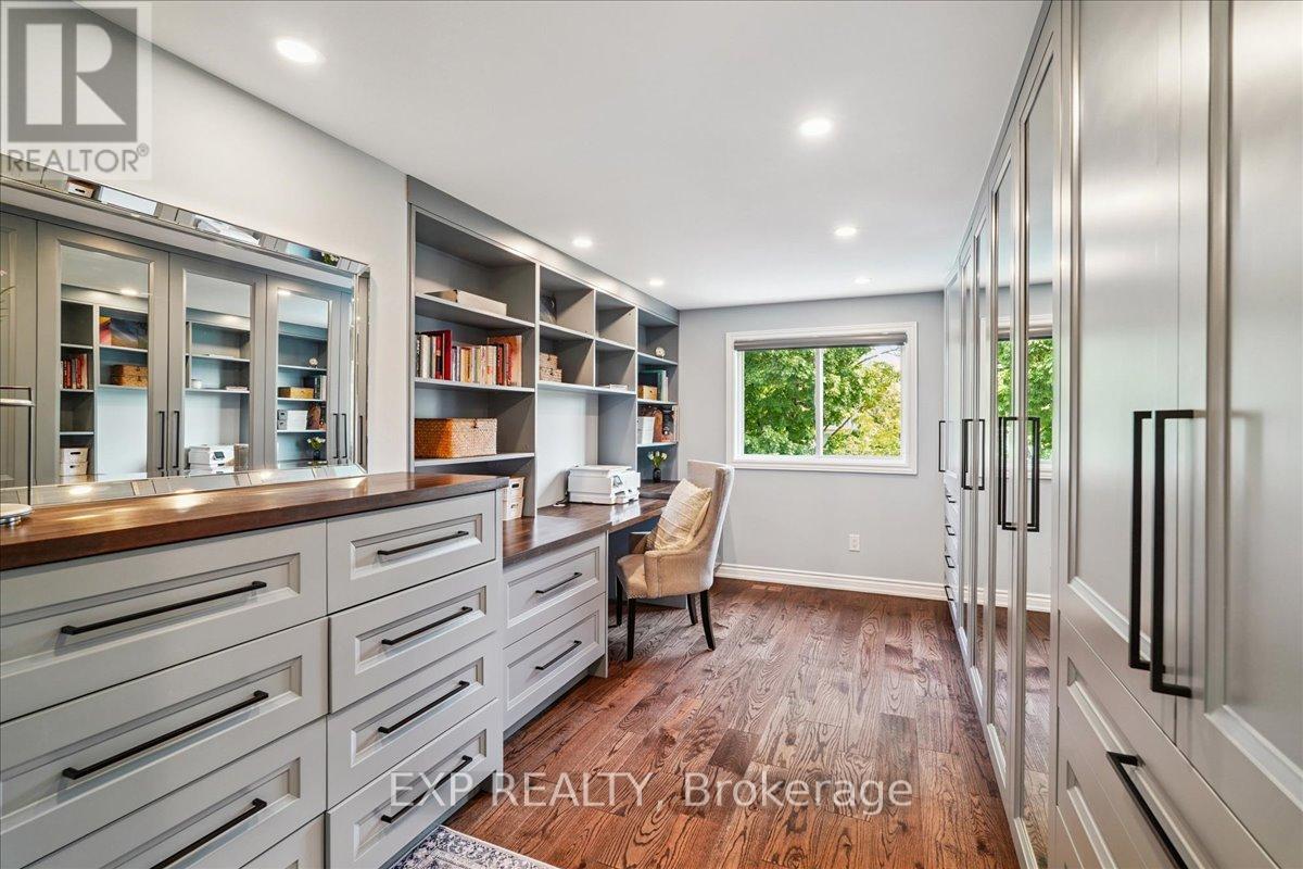 1923 Steepbank Crescent, Mississauga (Applewood), Ontario  L4X 1T9 - Photo 23 - W12496444