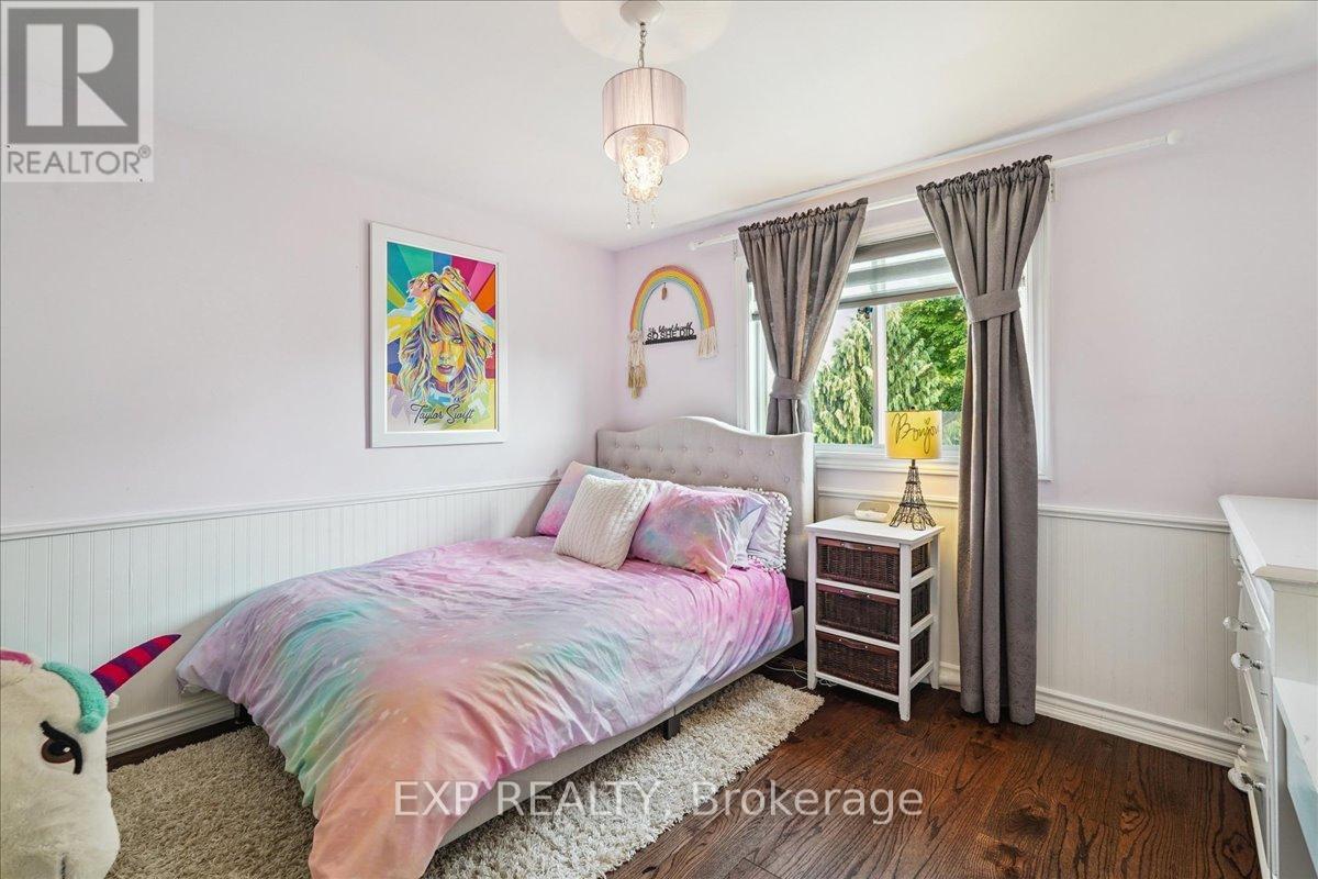 1923 Steepbank Crescent, Mississauga (Applewood), Ontario  L4X 1T9 - Photo 26 - W12496444