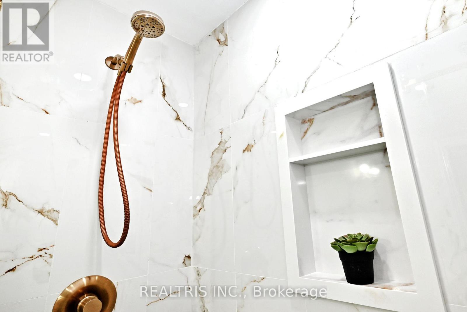 649 Marley Crescent, Milton, Ontario  L9T 5V2 - Photo 22 - W12496474