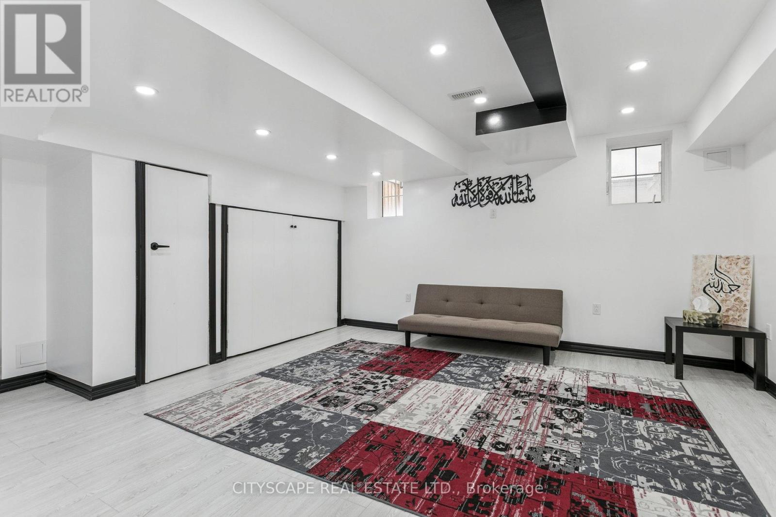 72 Finegan Circle, Brampton, Ontario  L7A 4Z8 - Photo 38 - W12496482