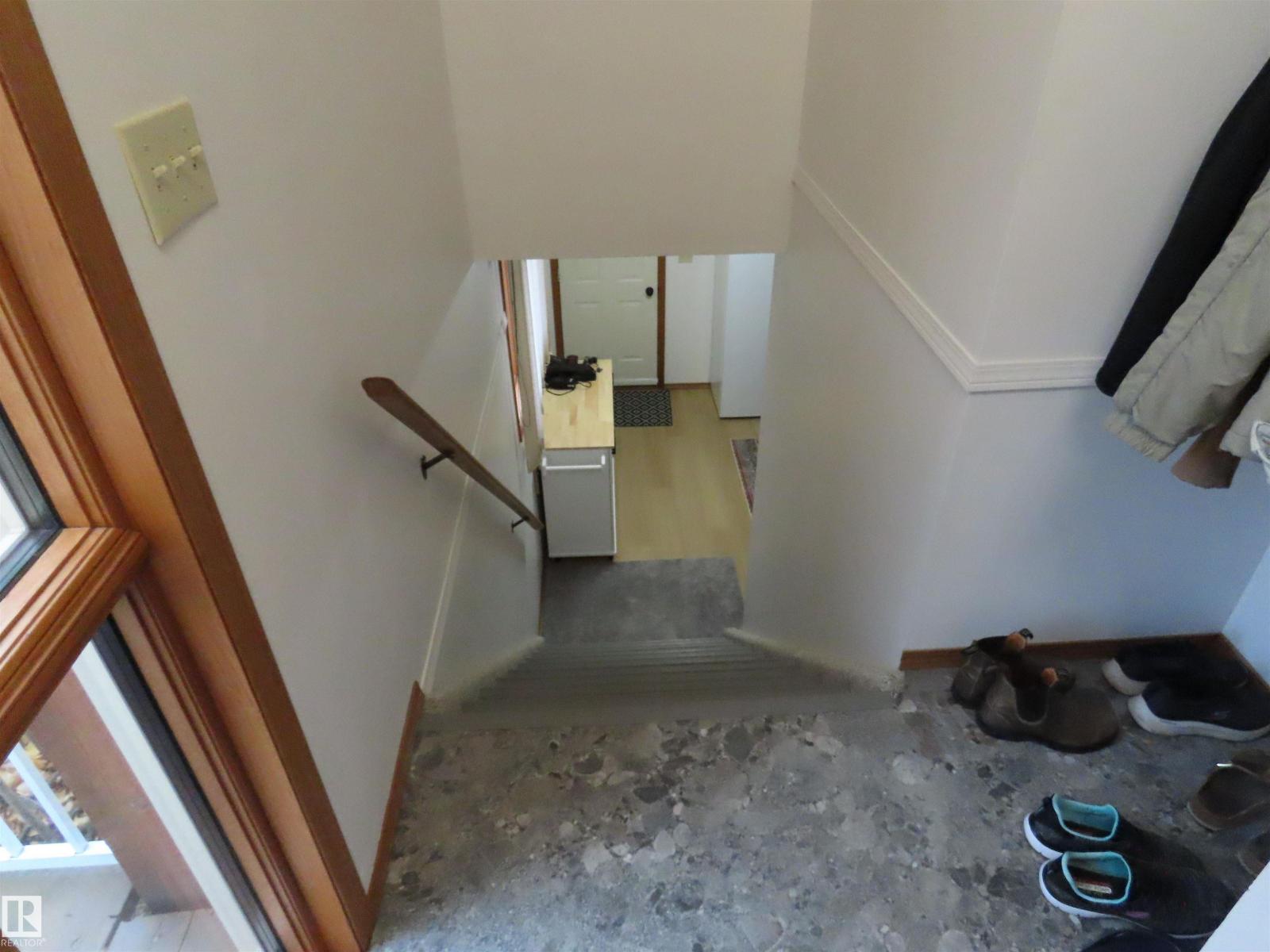 5215 49 Av, Onoway, Alberta  T0E 1V0 - Photo 12 - E4464223