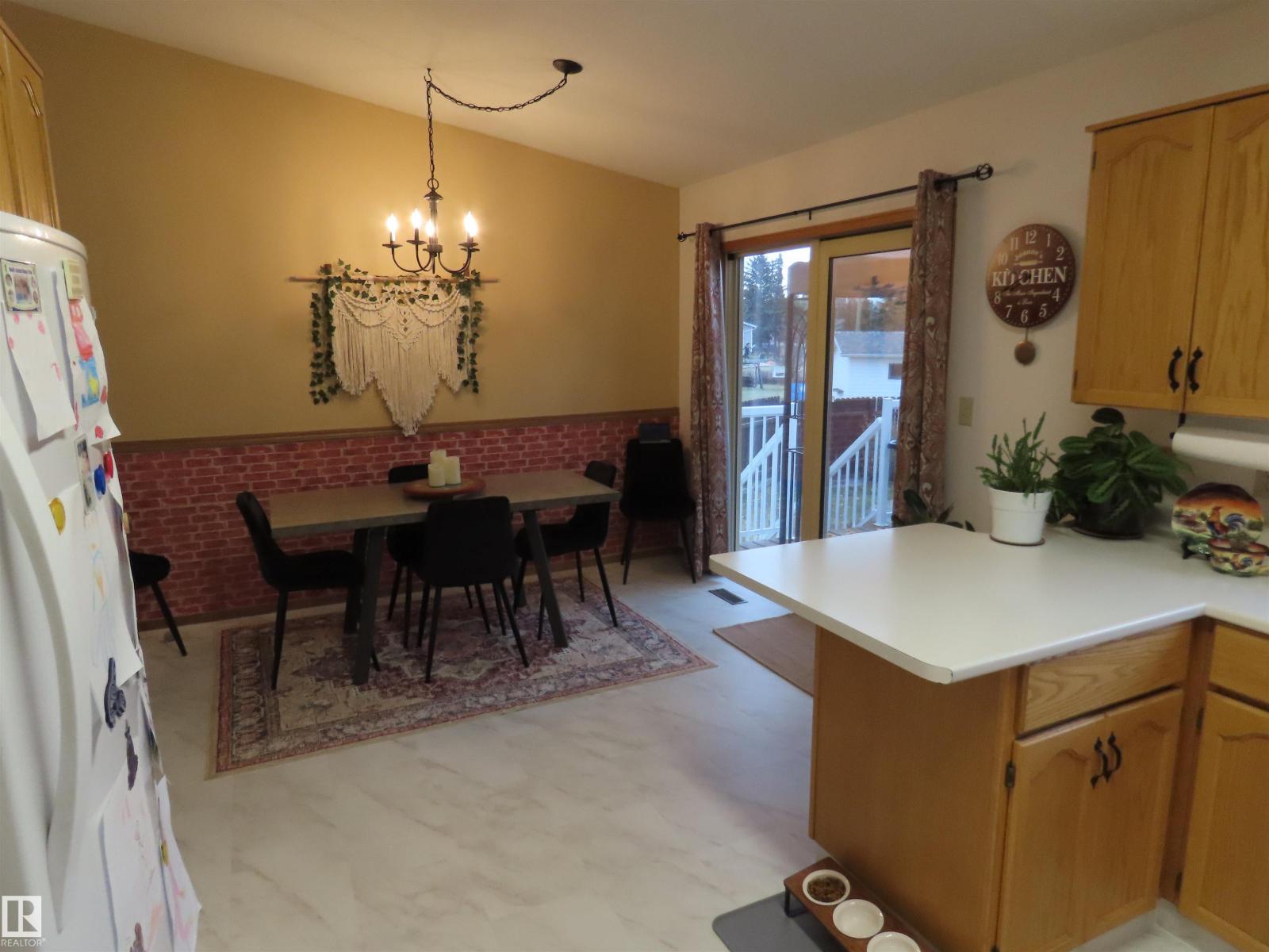 5215 49 Av, Onoway, Alberta  T0E 1V0 - Photo 14 - E4464223