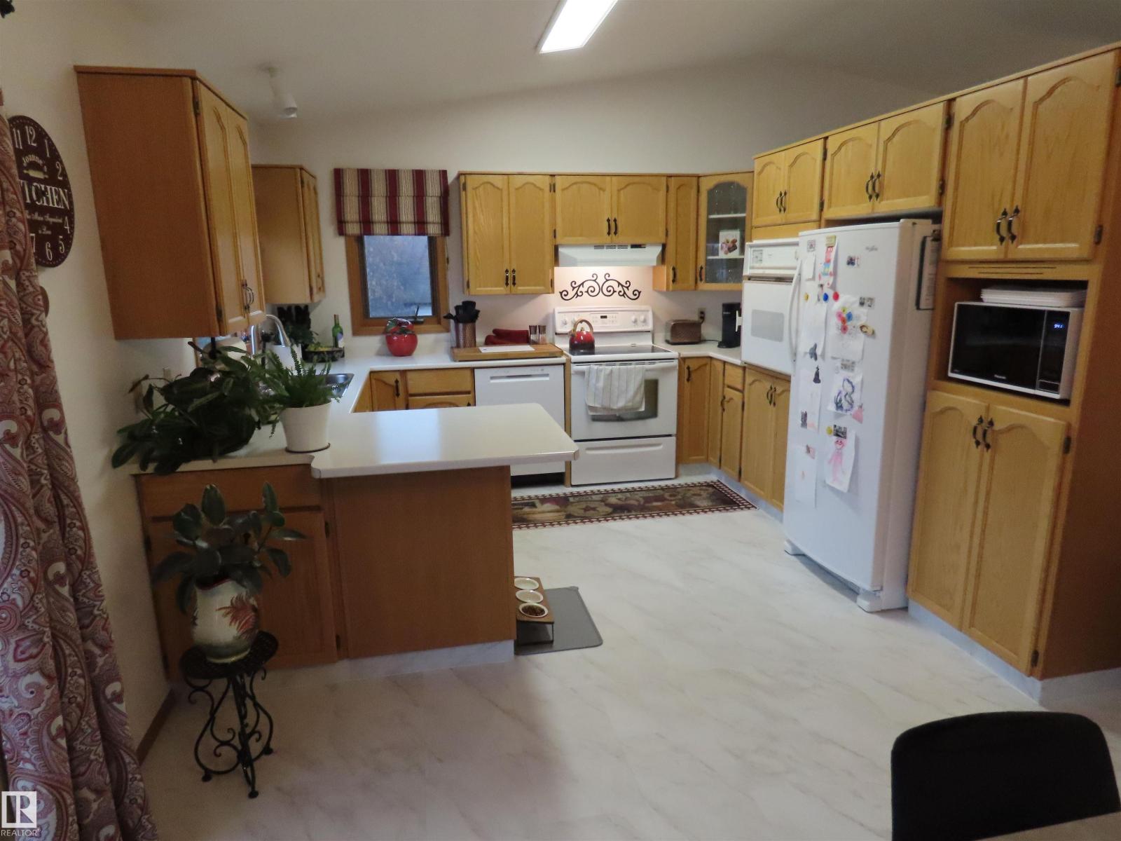 5215 49 Av, Onoway, Alberta  T0E 1V0 - Photo 16 - E4464223