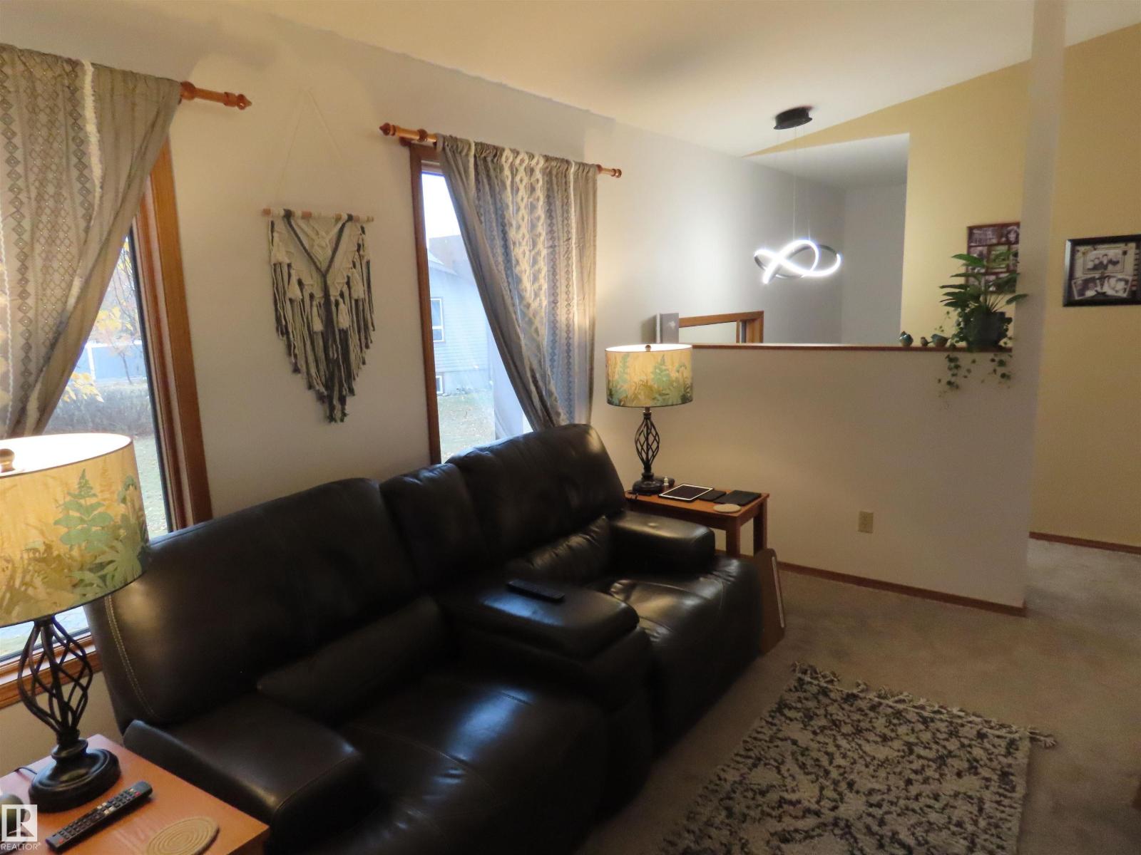 5215 49 Av, Onoway, Alberta  T0E 1V0 - Photo 23 - E4464223