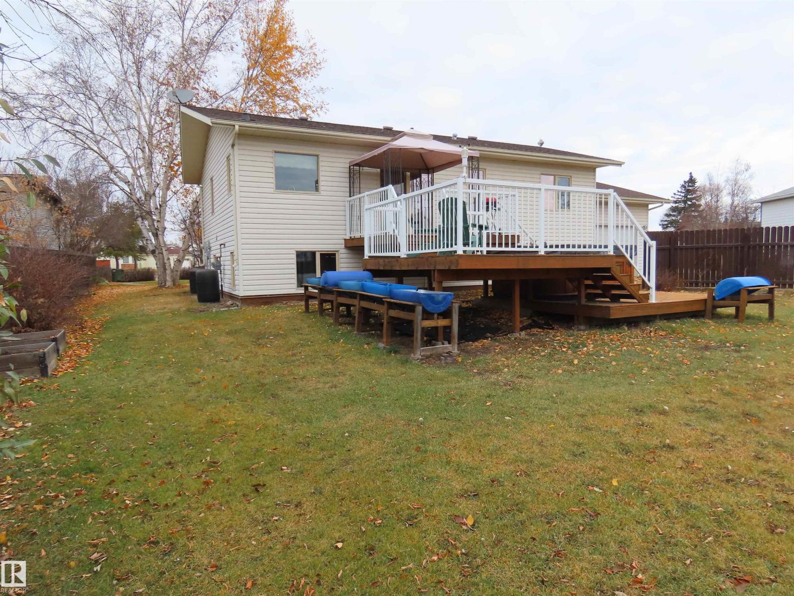 5215 49 Av, Onoway, Alberta  T0E 1V0 - Photo 9 - E4464223