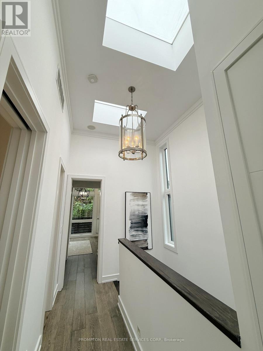 65 Harshaw Avenue, Toronto, Ontario  M6S 1X9 - Photo 15 - W12494520