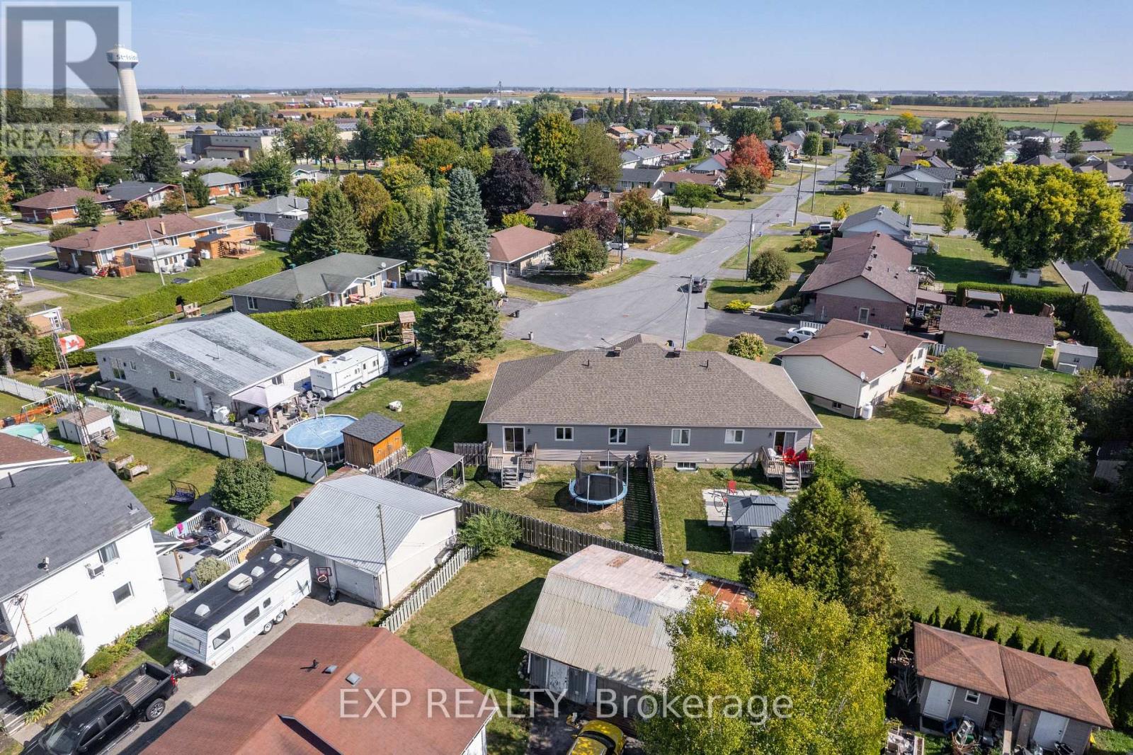 11 Place Madeleine Place, The Nation, Ontario  K0C 2B0 - Photo 36 - X12496536