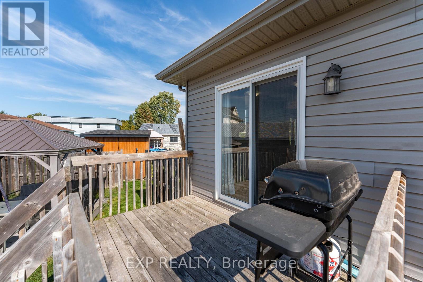 11 Place Madeleine Place, The Nation, Ontario  K0C 2B0 - Photo 42 - X12496536