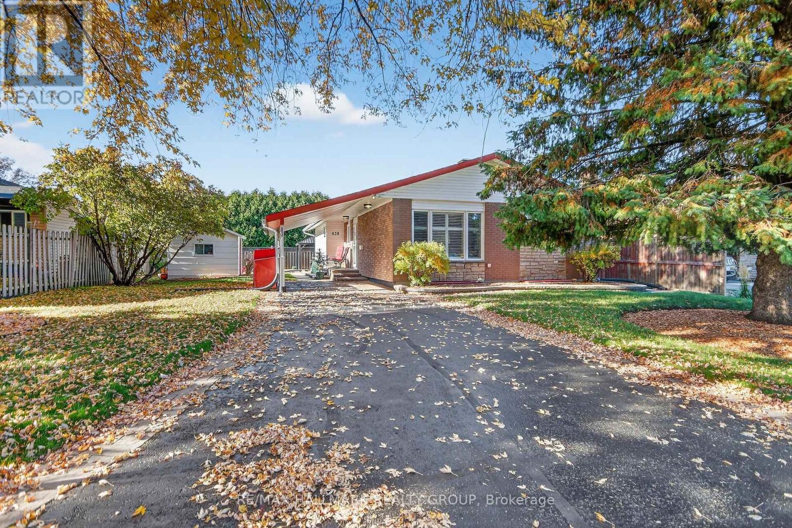 838 BALSAM DRIVE, Ottawa, Ontario