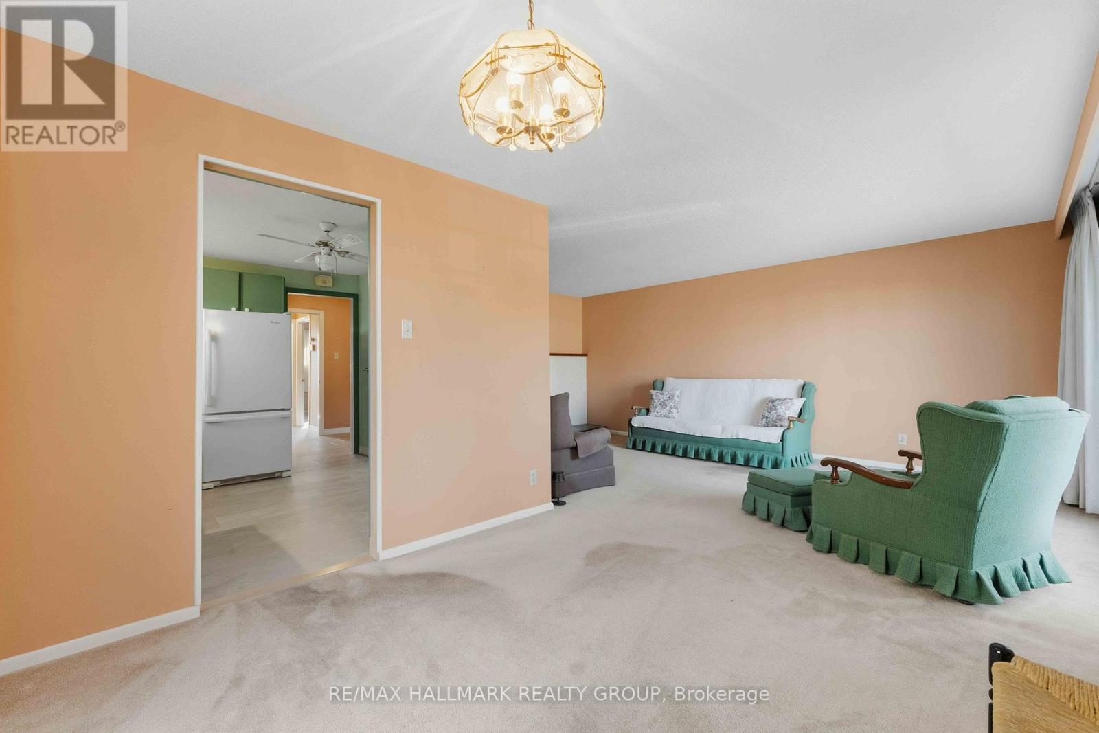 1886 Elmridge Drive, Ottawa, Ontario  K1J 6R7 - Photo 19 - X12496610