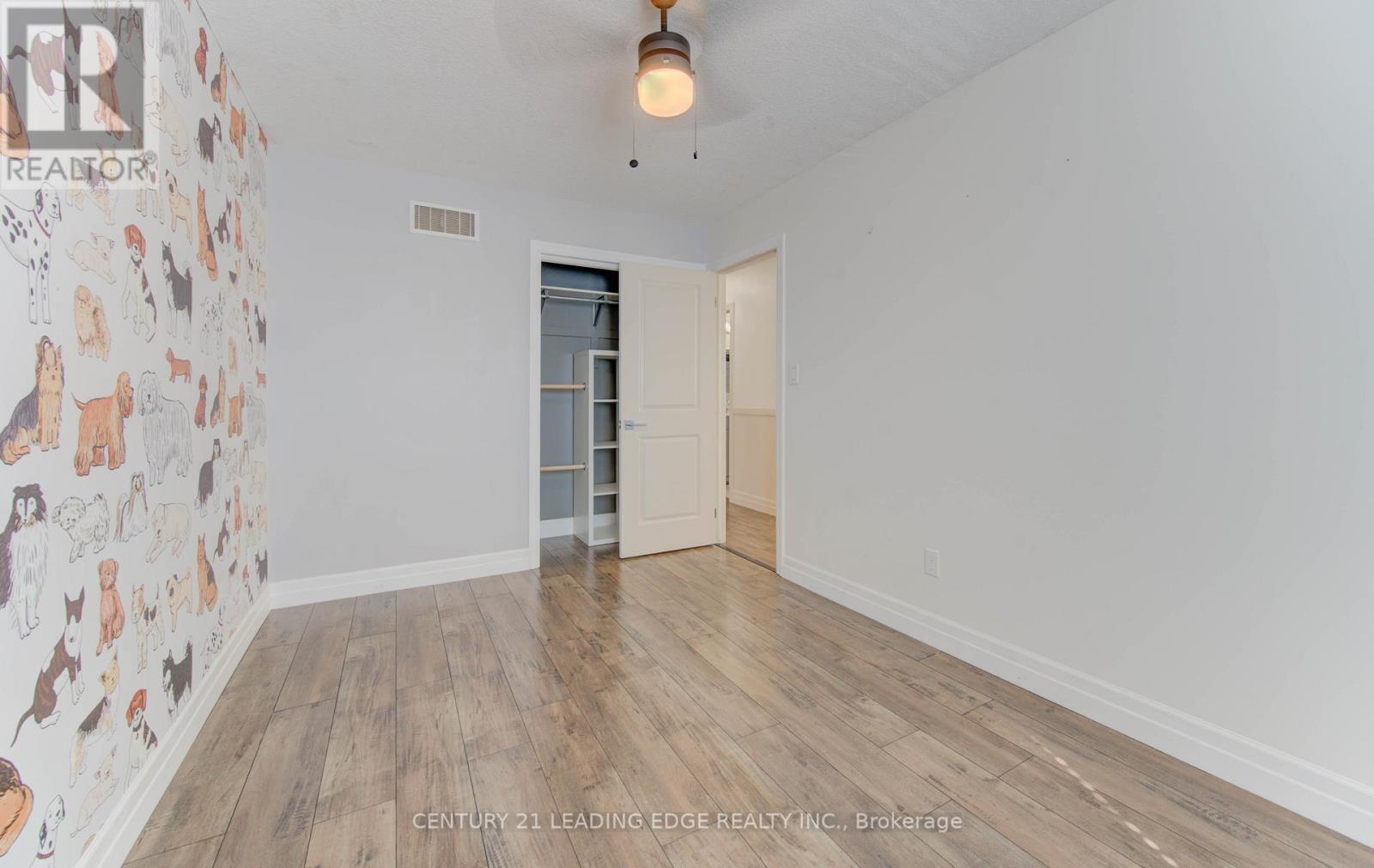 277 Watervale Crescent, Kitchener, Ontario  N2A 0G7 - Photo 22 - X12454833