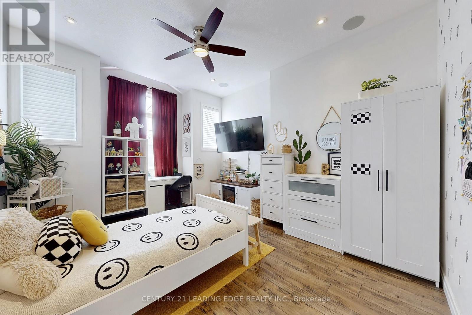 277 Watervale Crescent, Kitchener, Ontario  N2A 0G7 - Photo 19 - X12454833