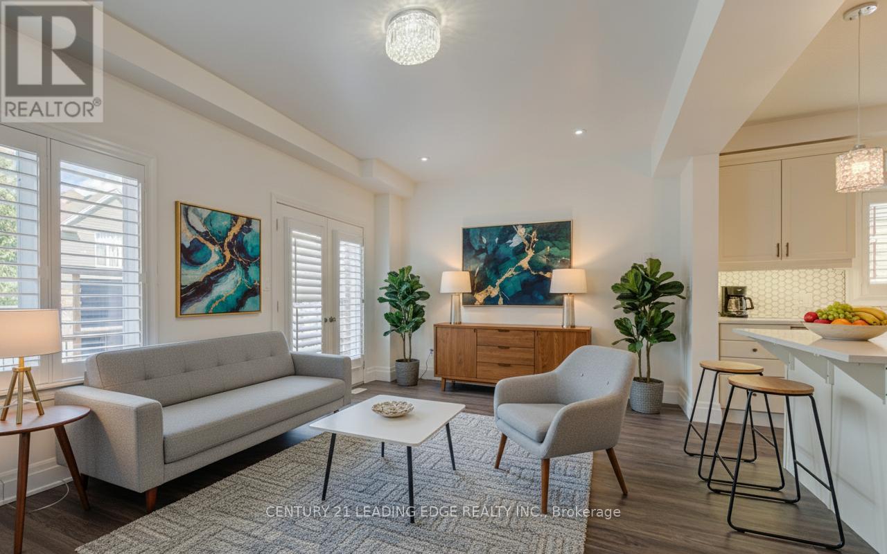 277 Watervale Crescent, Kitchener, Ontario  N2A 0G7 - Photo 7 - X12454833