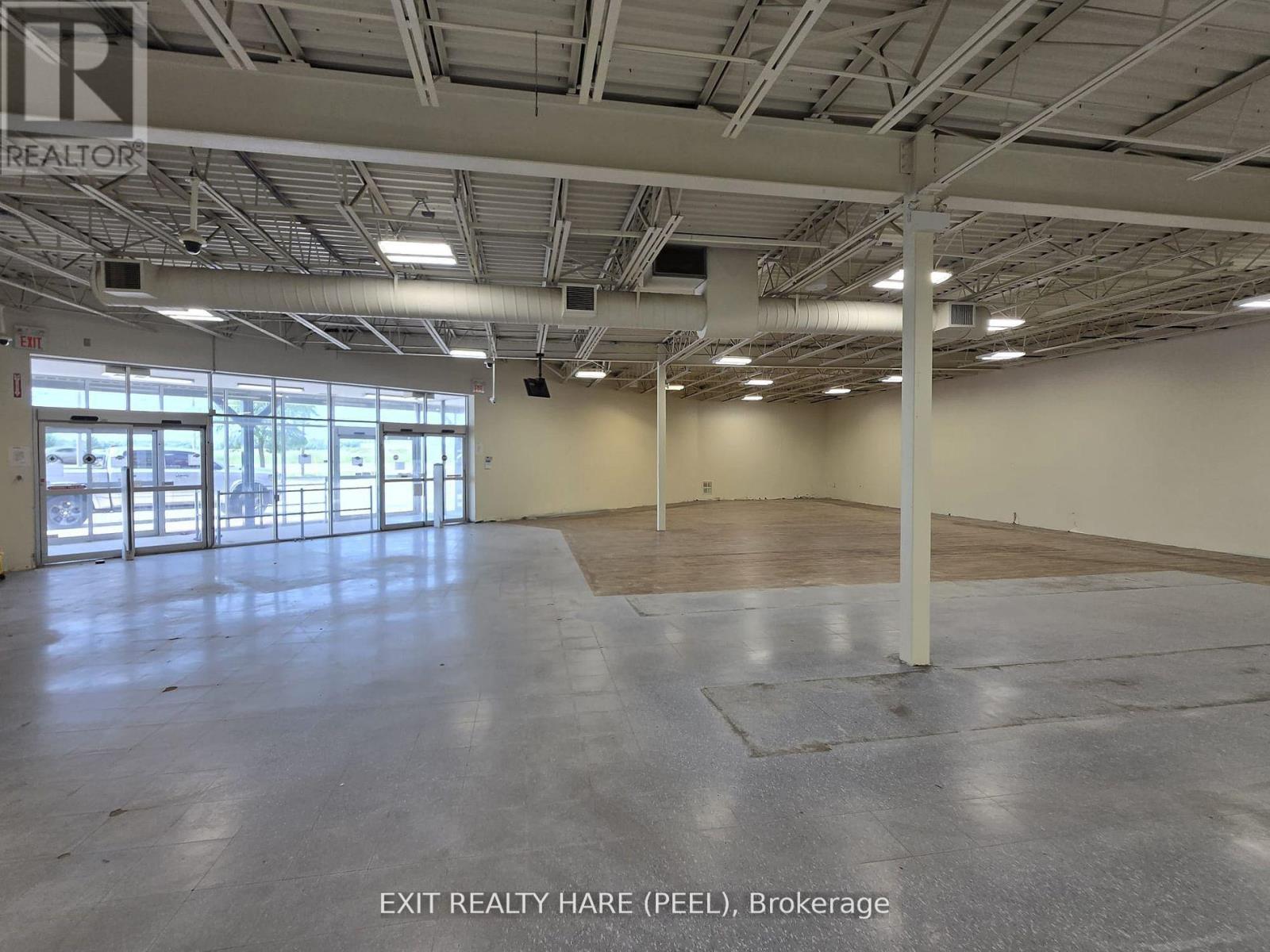 1780 Wharncliffe Road S, London South, Ontario  N6L 1K1 - Photo 7 - X12496248