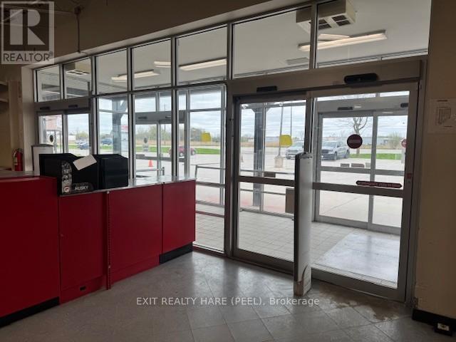 1780 Wharncliffe Road S, London South, Ontario  N6L 1K1 - Photo 9 - X12496248