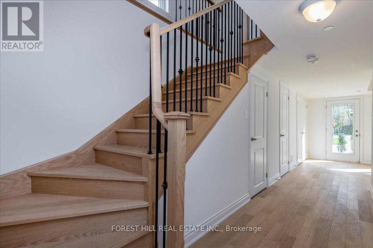 119 Marina Village Drive, Georgian Bay (Baxter), Ontario  L0K 1S0 - Photo 6 - X12496350