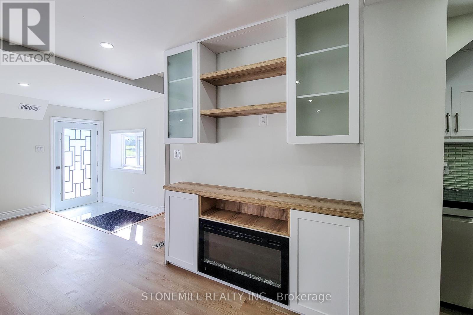 727 College Avenue, Woodstock, Ontario  N4S 2C7 - Photo 27 - X12496362