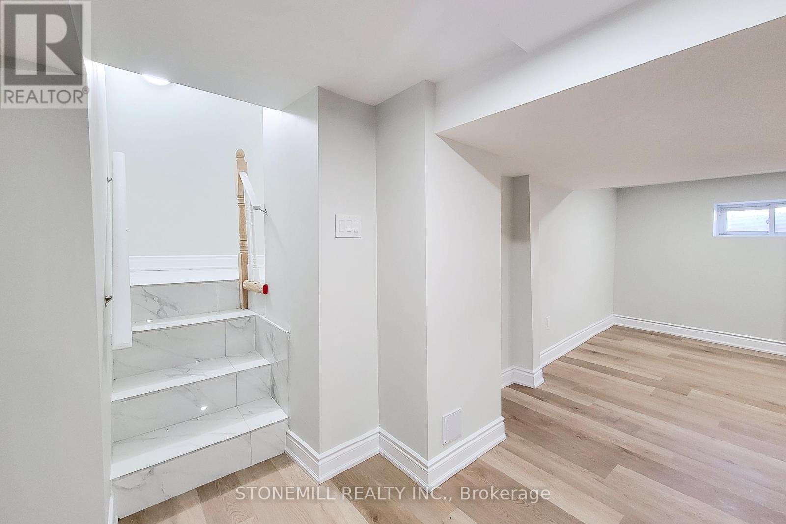 727 College Avenue, Woodstock, Ontario  N4S 2C7 - Photo 47 - X12496362