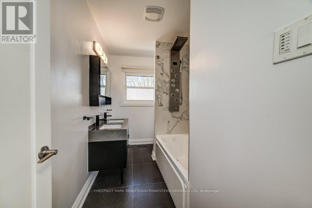 88 Woodhaven Road, Kitchener, Ontario  N2C 1V1 - Photo 15 - X12496388