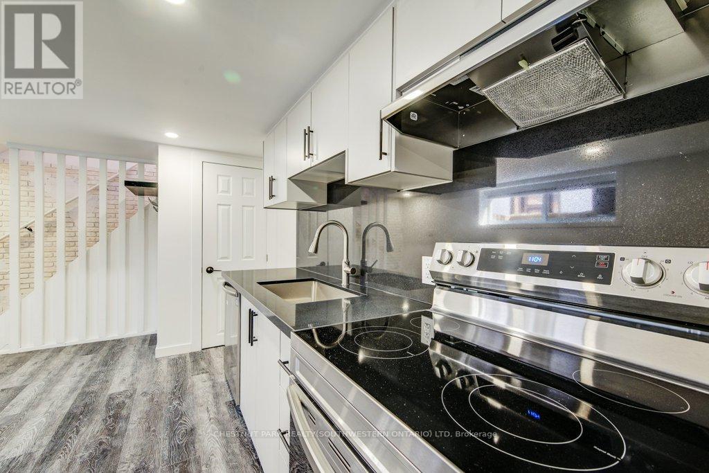 88 Woodhaven Road, Kitchener, Ontario  N2C 1V1 - Photo 24 - X12496388