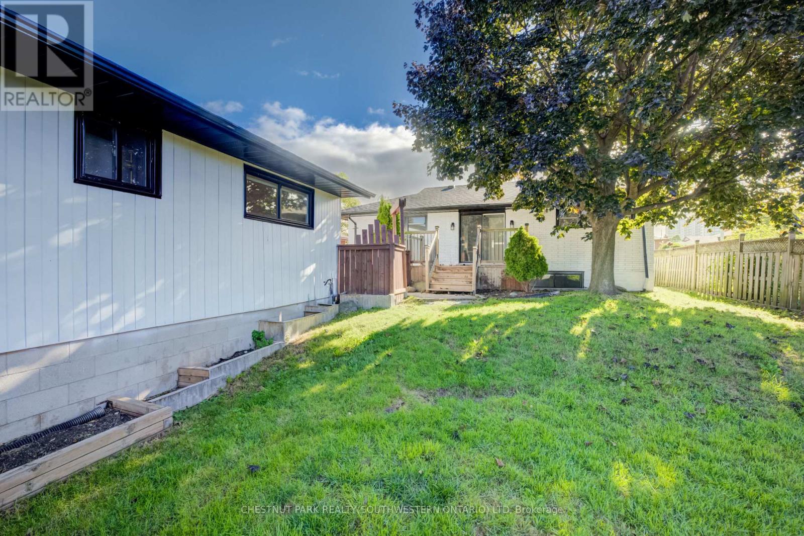 88 Woodhaven Road, Kitchener, Ontario  N2C 1V1 - Photo 45 - X12496388