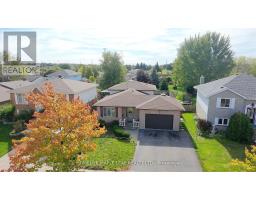 42 NEWBURY DRIVE, Kitchener, Ontario
