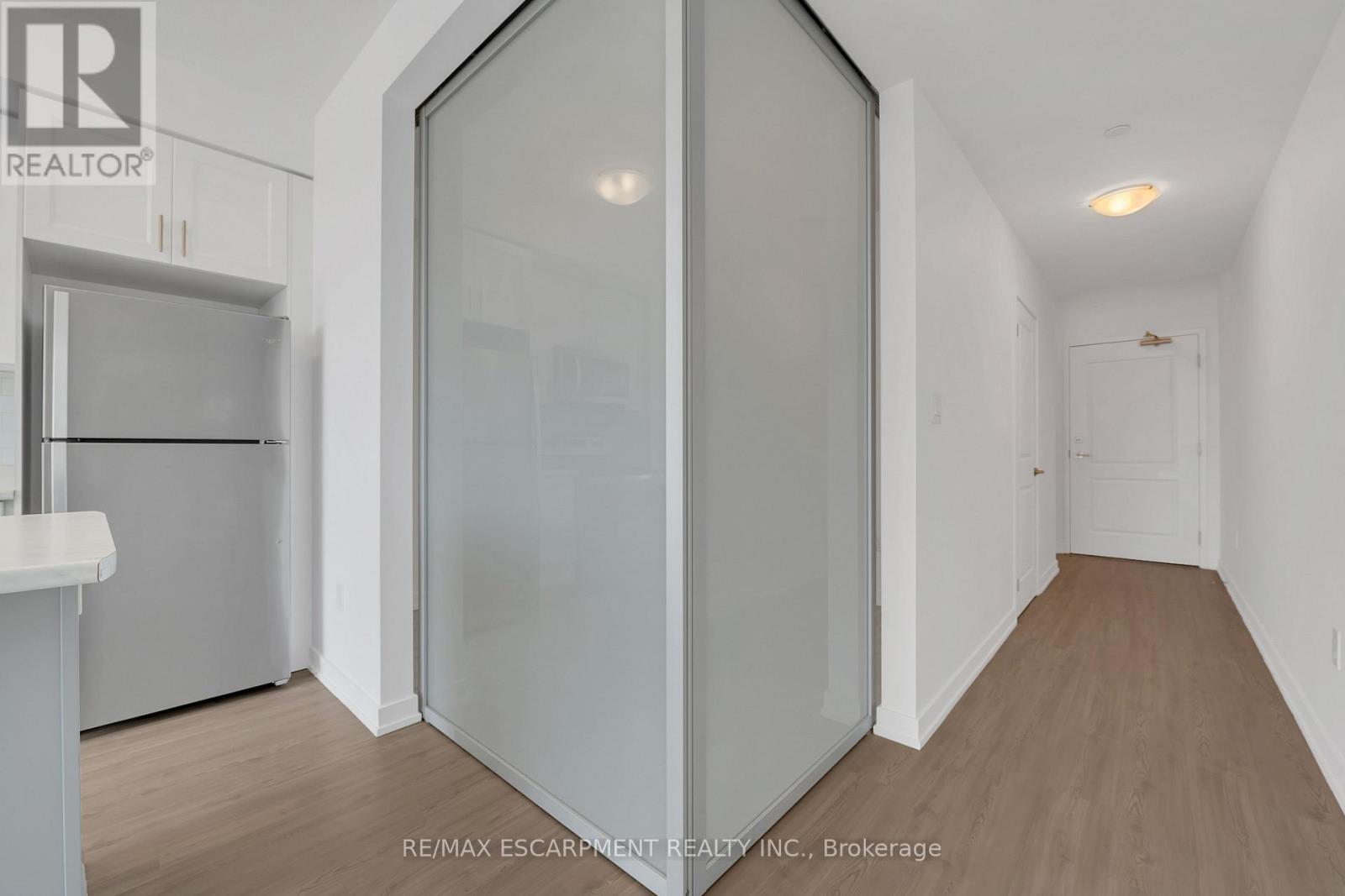 319 - 450 Dundas Street, Hamilton, Ontario  L8B 1Z2 - Photo 17 - X12496420