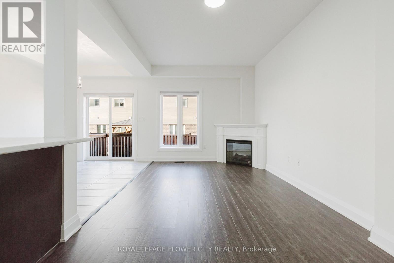 40 Dayman Drive, Hamilton, Ontario  L9K 0J9 - Photo 10 - X12496432