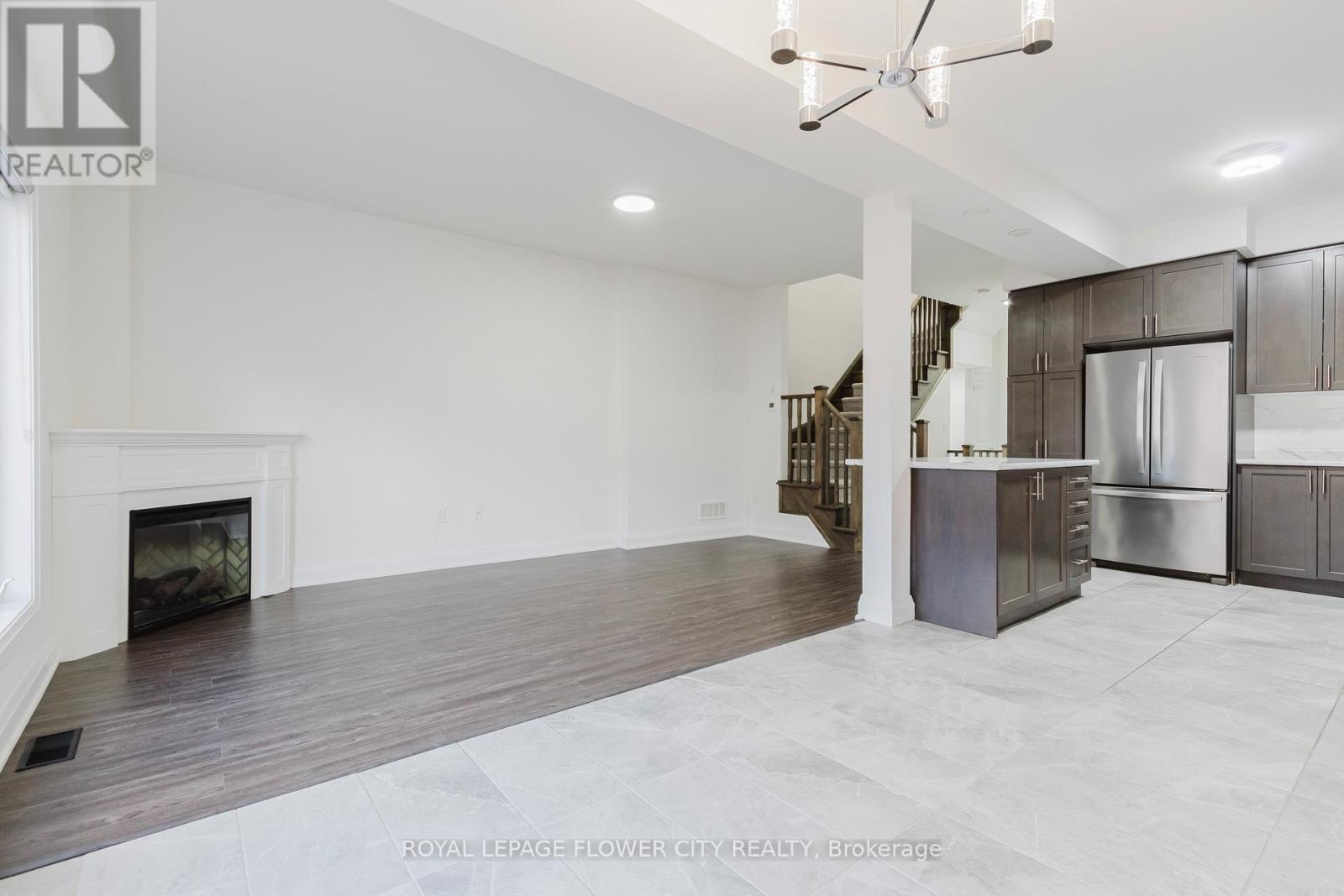 40 Dayman Drive, Hamilton, Ontario  L9K 0J9 - Photo 18 - X12496432