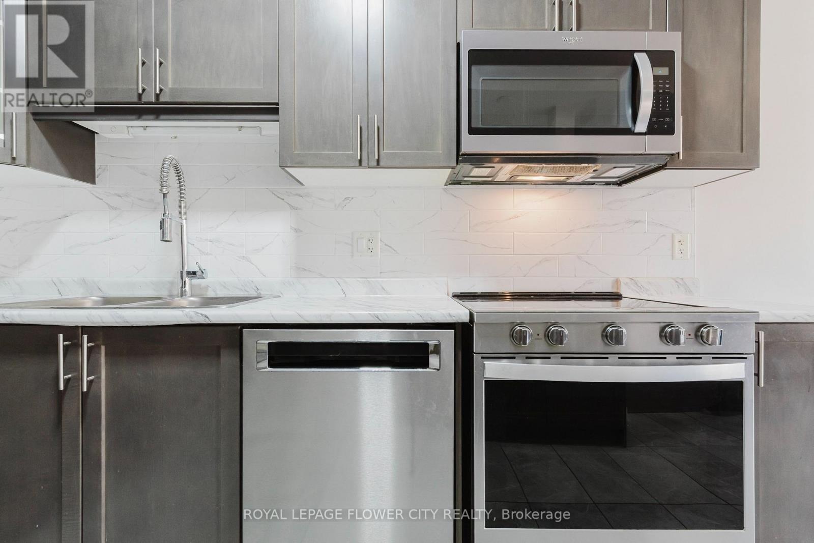 40 Dayman Drive, Hamilton, Ontario  L9K 0J9 - Photo 21 - X12496432