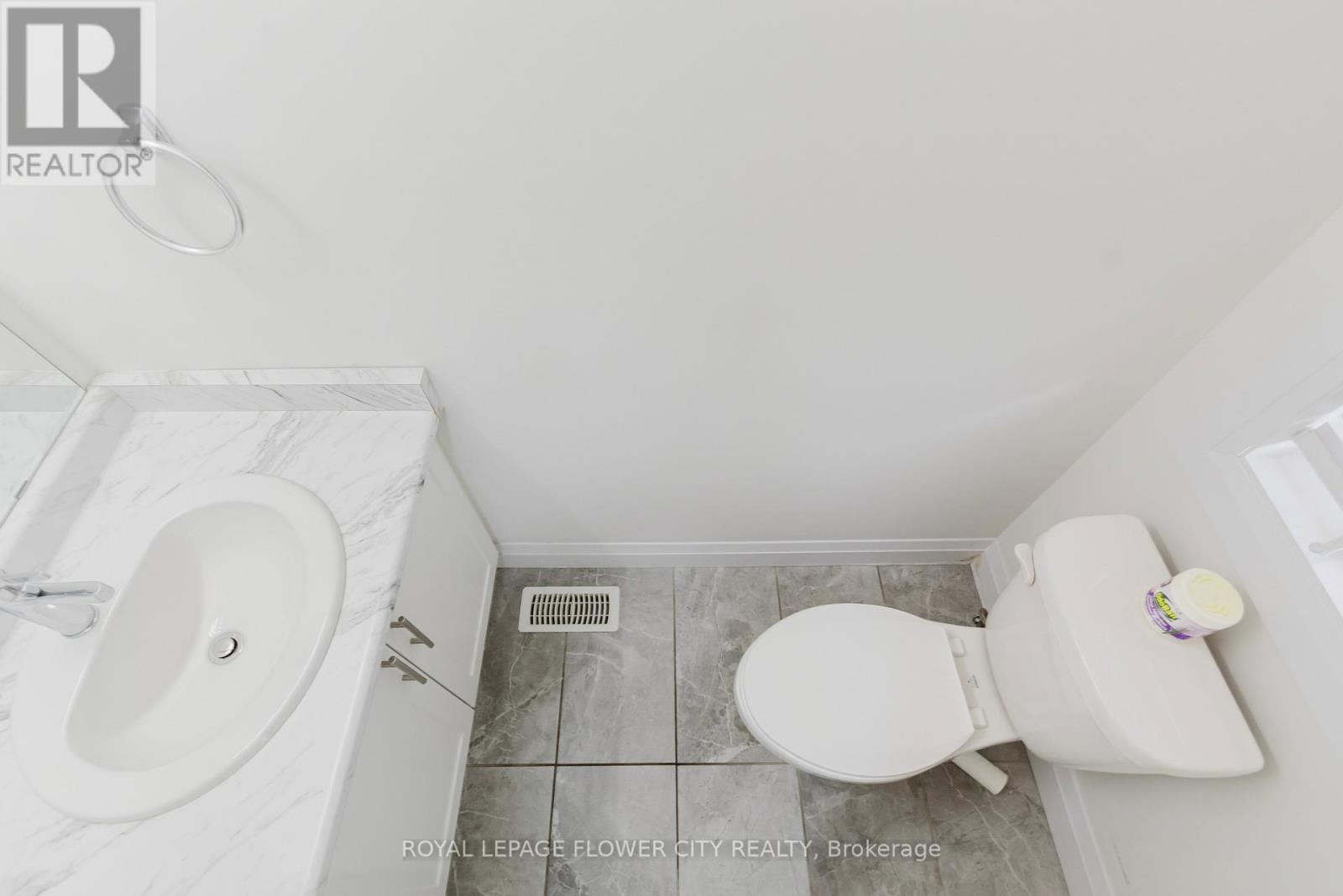 40 Dayman Drive, Hamilton, Ontario  L9K 0J9 - Photo 23 - X12496432