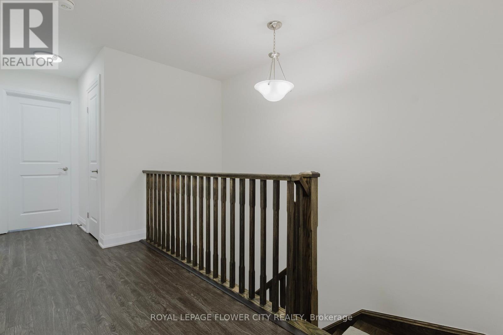 40 Dayman Drive, Hamilton, Ontario  L9K 0J9 - Photo 25 - X12496432