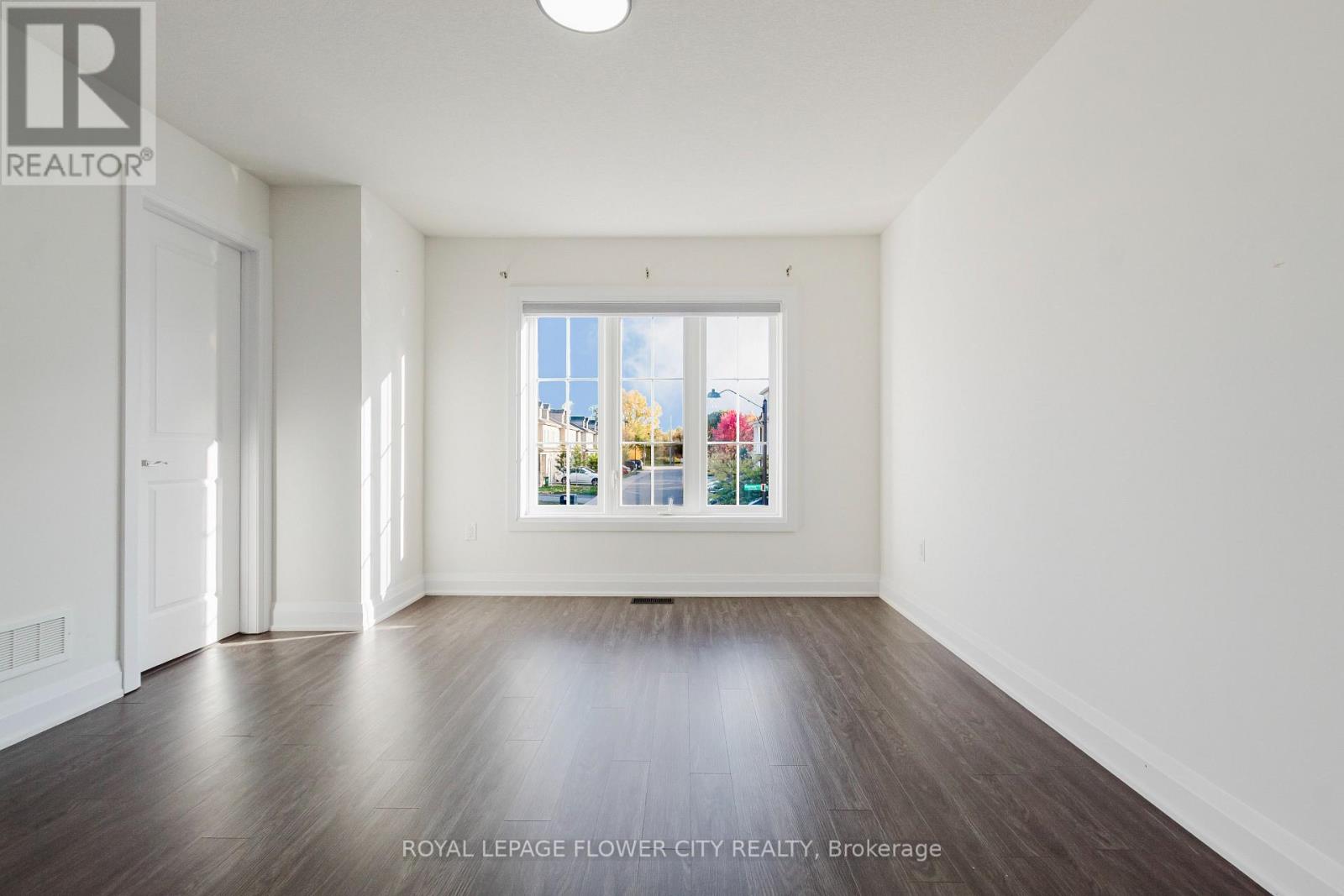 40 Dayman Drive, Hamilton, Ontario  L9K 0J9 - Photo 28 - X12496432