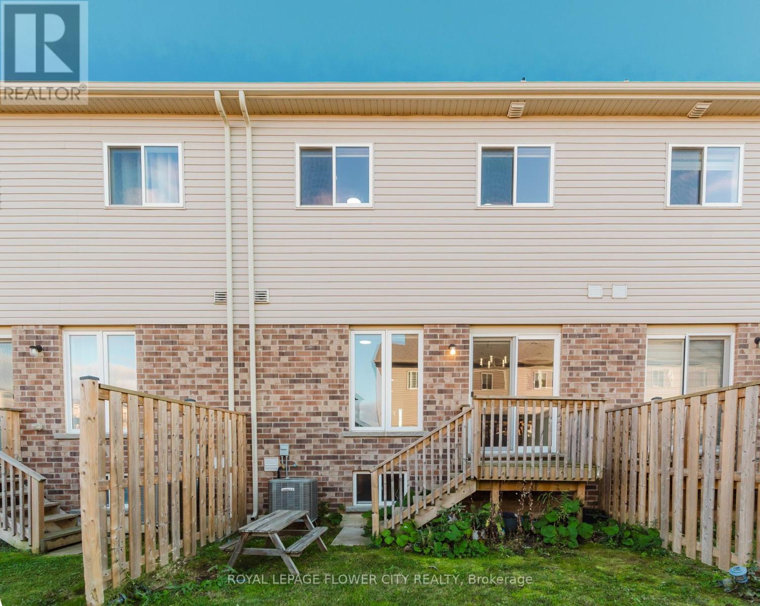 40 Dayman Drive, Hamilton, Ontario  L9K 0J9 - Photo 47 - X12496432