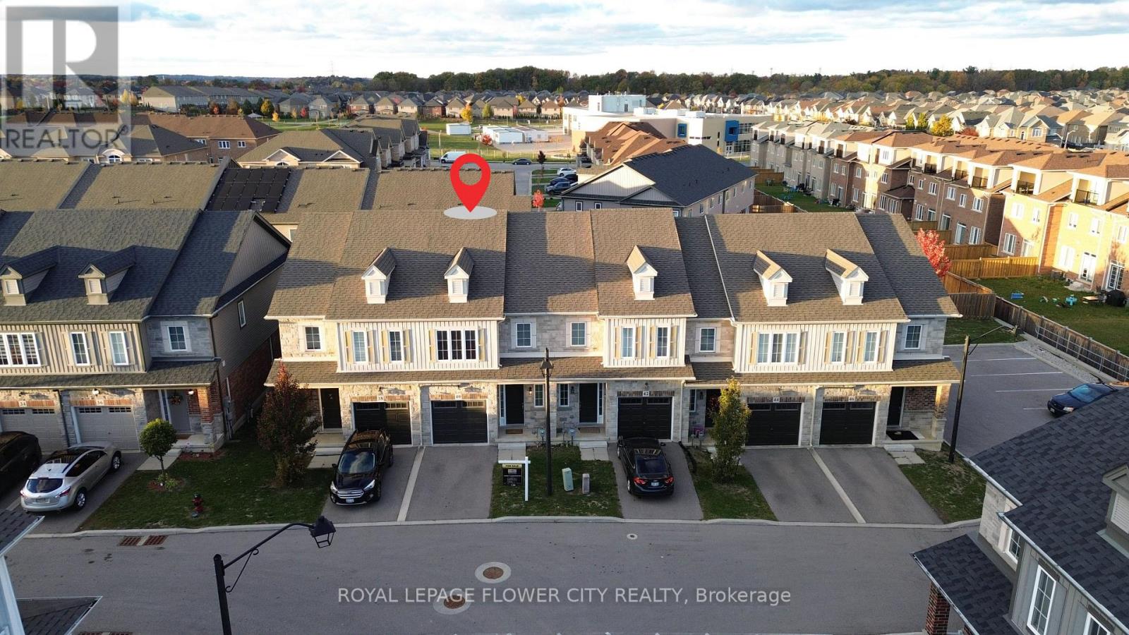 40 Dayman Drive, Hamilton, Ontario  L9K 0J9 - Photo 6 - X12496432