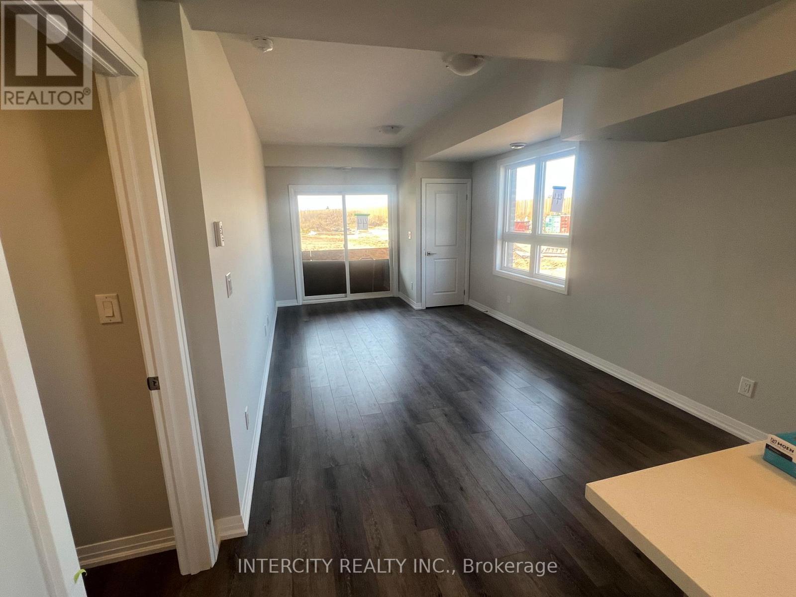 44 - 6705 Cropp Street, Niagara Falls, Ontario  L2E 5J8 - Photo 5 - X12496494