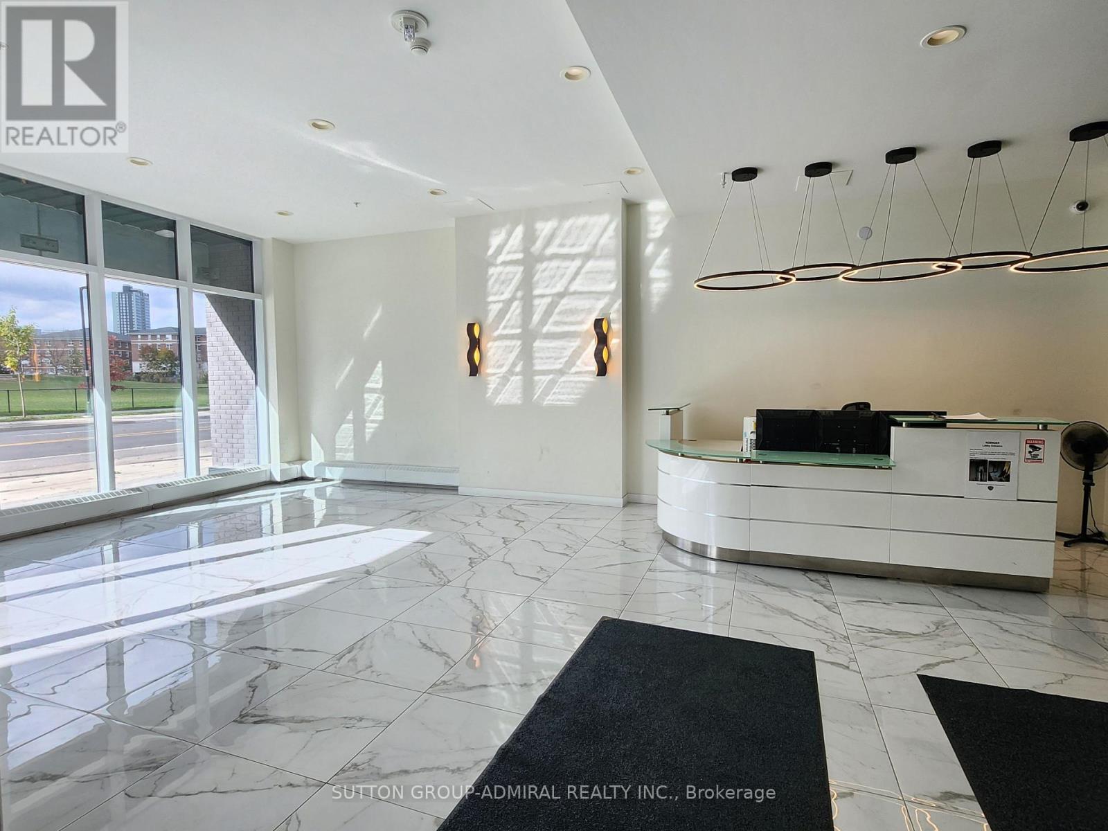 806 - 128 King Street N, Waterloo, Ontario  N2J 0E9 - Photo 2 - X12496502