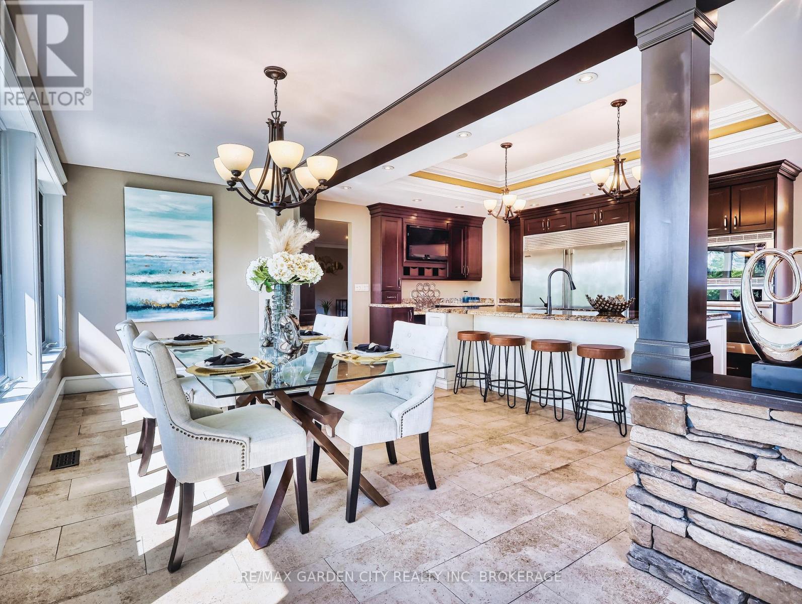 28 Marsdale Drive, St. Catharines, Ontario  L2T 3S3 - Photo 12 - X12496592