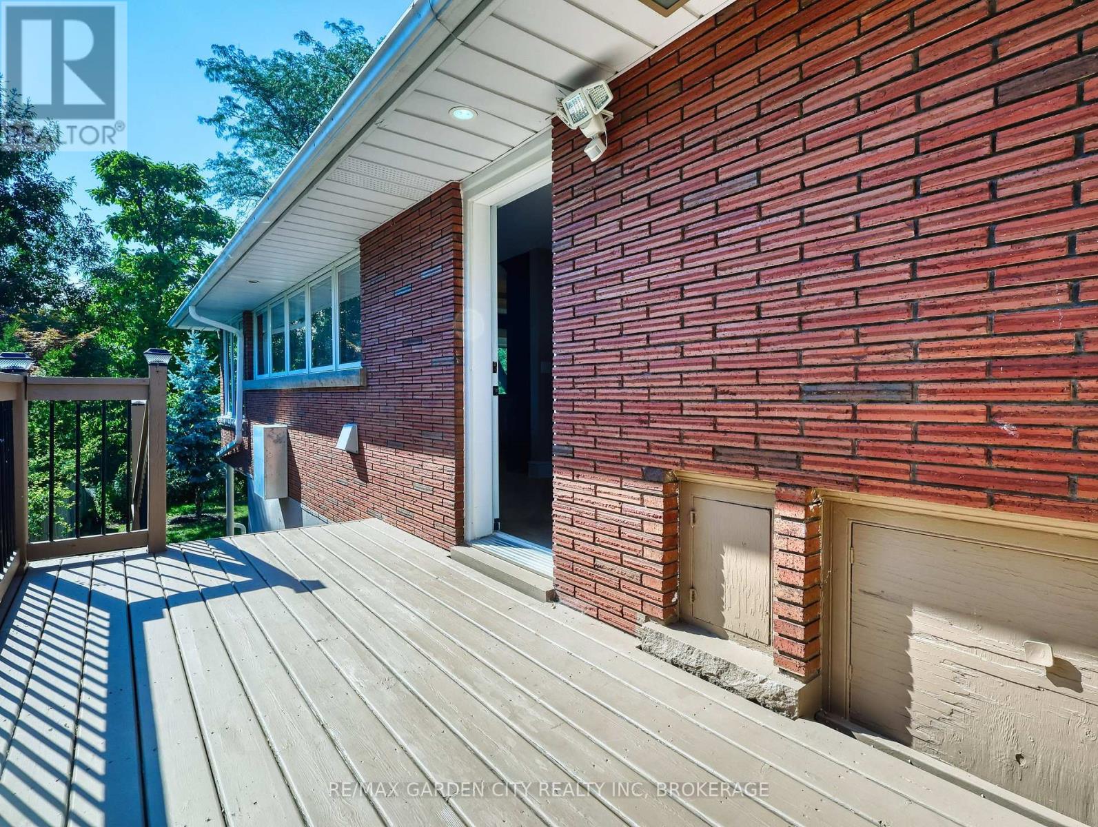 28 Marsdale Drive, St. Catharines, Ontario  L2T 3S3 - Photo 43 - X12496592