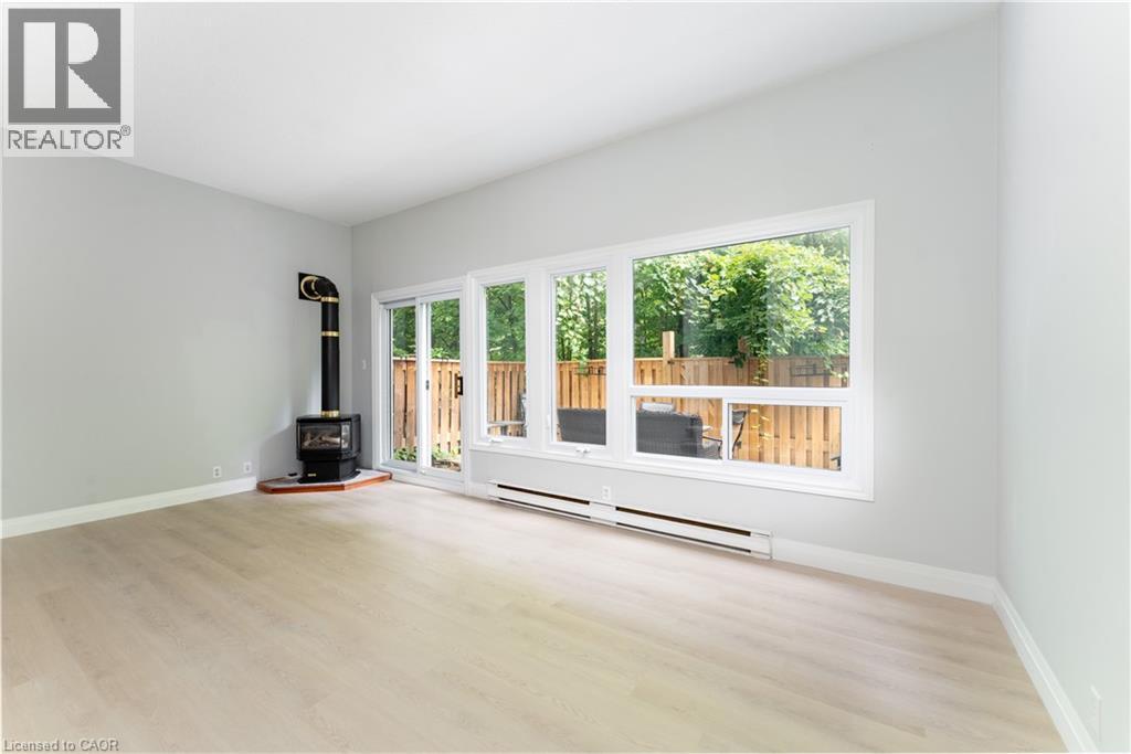 2050 Upper Middle Road Unit# 165, Burlington, Ontario  L7P 3R9 - Photo 16 - 40784677